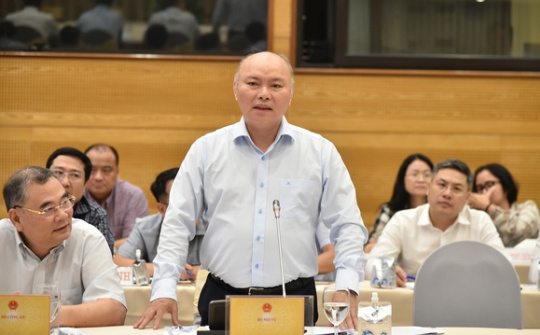 Bộ Nội vụ: Đảm bảo thu nhập thấp nhất Vùng I không thấp hơn 5 triệu đồng