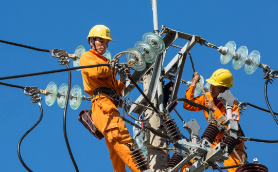 Điện năng toàn hệ thống 4 tháng tăng hơn 12% so với cùng kỳ