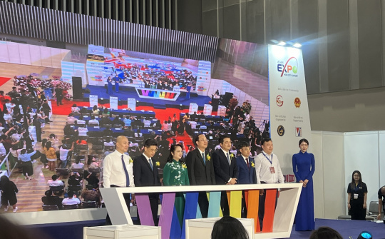 Hội chợ Hàng Việt Nam Tiêu biểu Xuất khẩu 2024 thu hút các nhà nhập khẩu từ thị trường lớn