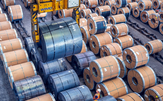 Sản lượng xuất khẩu năm nay của Thép Nam Kim (NKG) có thể tiến sát mức cao kỷ lục năm 2021