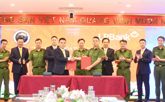 LPBank triển khai các dịch vụ số trên ứng dụng VNeID