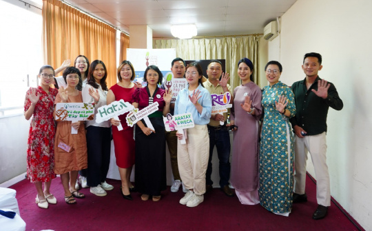 Khi người phụ nữ "làm" cà phê