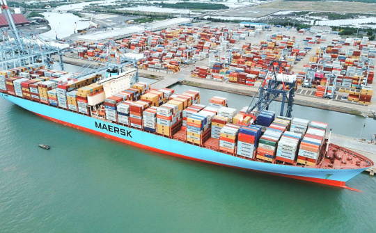 Tăng trưởng sản lượng container lên cao nhất 4 năm, doanh nghiệp cảng biển khởi sắc