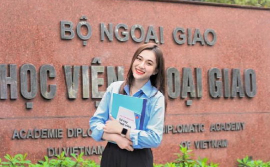 Điểm chuẩn chính thức Học viện Ngoại giao