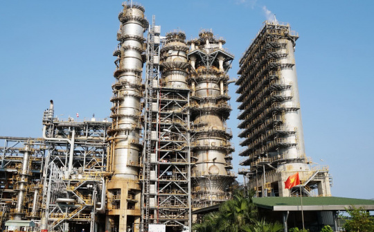 Crack spread dự báo neo ở mức thấp, đâu là động lực tăng trưởng cho Lọc hoá dầu Bình Sơn (BSR)?