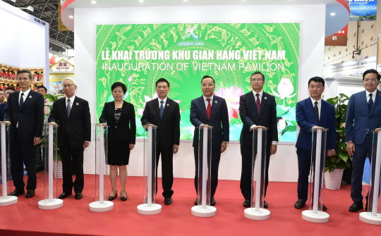 Chính thức khai mạc Hội chợ Thương mại ASEAN - Trung Quốc lần thứ 21