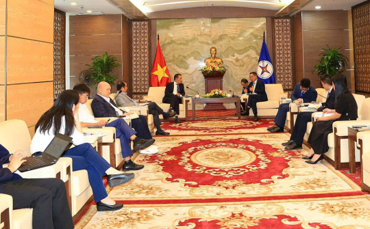 Tập đoàn Điện lực Việt Nam làm việc với Công ty TBEA Hengyang (Trung Quốc)