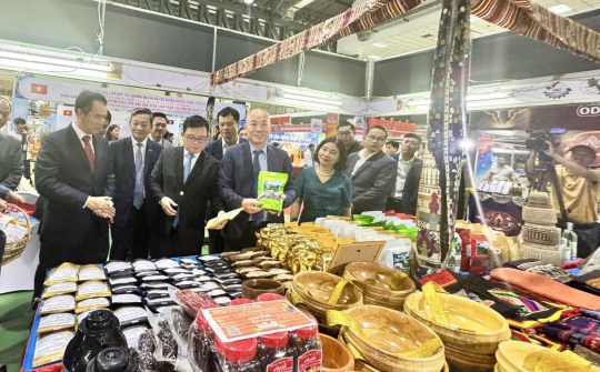 Kế hoạch thực hiện Hiệp định Thương mại Việt Nam - Lào