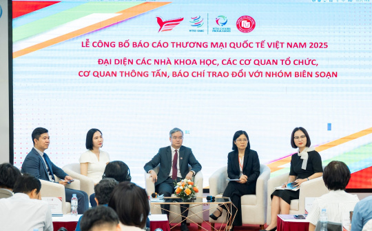 Báo cáo Thương mại quốc tế Việt Nam 2025: Nhận diện 4 động lực tăng trưởng mới