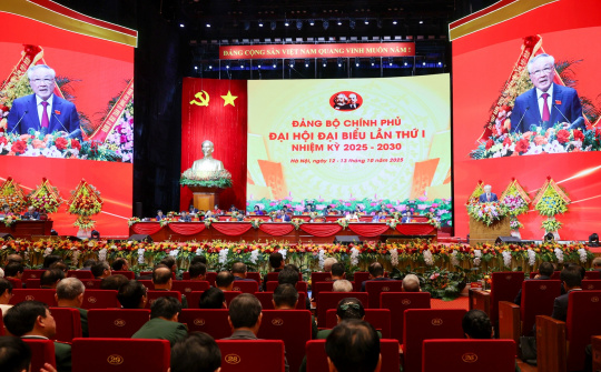 Phấn đấu tăng trưởng kinh tế giai đoạn 2026-2030 đạt tốc độ cao