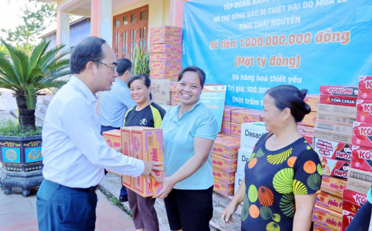 Petrolimex ủng hộ 2 tỷ đồng tới người dân vùng lũ Thái Nguyên và Lạng Sơn