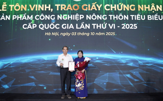 “Điều Rang Củi Hoàng Phú” Tự hào sản phẩm công nghiệp nông thôn tiêu biểu quốc gia 2025