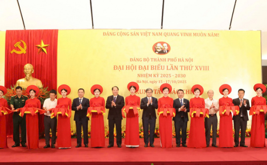 Khai trương Trung tâm Báo chí phục vụ Đại hội đại biểu Đảng bộ TP Hà Nội lần thứ XVIII