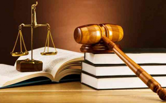 Quyền khởi kiện của đương sự là người chưa thành niên theo quy định của pháp Luật Tố tụng dân sự hiện hành