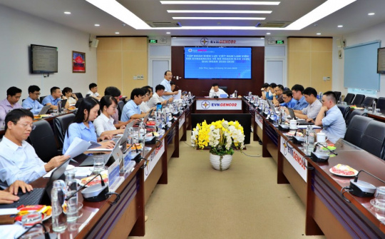 EVN làm việc với Tổng Công ty Phát điện 2 về hoạt động sản xuất kinh doanh