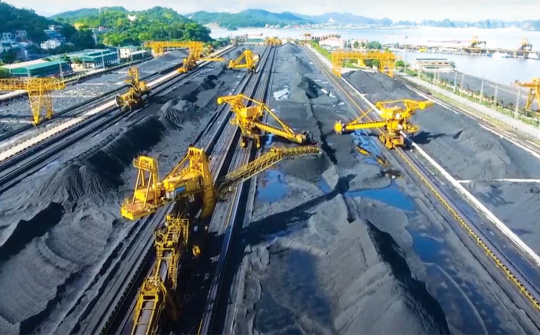 TKV: Đặt kế hoạch cung cấp 2,715 triệu tấn than cho sản xuất điện trong tháng 10