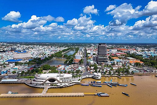 Đồng Tháp: Tháo gỡ khó khăn, vướng mắc, quyết liệt thực hiện mục tiêu tăng trưởng 8% năm 2025