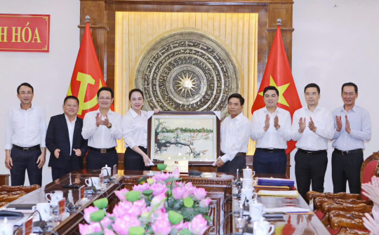 Tổng công ty Điện lực miền Bắc cam kết đồng hành cùng Thanh Hóa cho sự phát triển kinh tế - xã hội