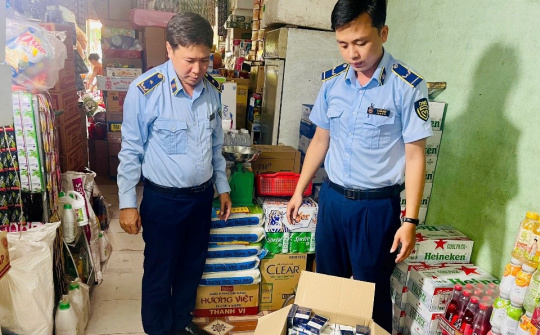 Quảng Ngãi: Liên tiếp kiểm tra, xử lý, tiêu hủy thuốc lá điếu nhập lậu