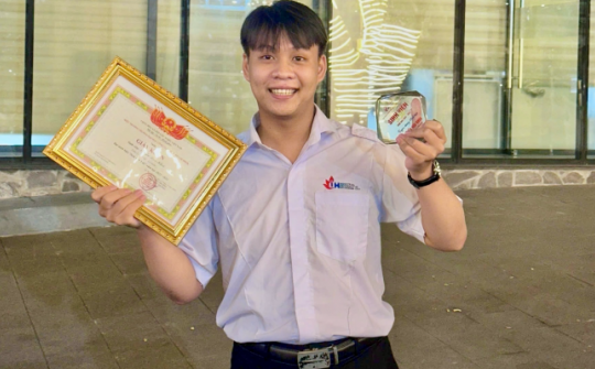 Giữ vững nguyên tắc “học đâu chắc đó”, Nguyễn Hữu Khoa chạm tới danh hiệu thủ khoa ngành Tài chính - Kế toán IUH