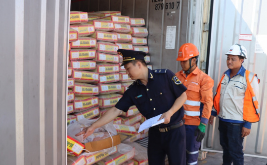 Hải quan Khu vực I thu hơn 7,5 tỷ đồng từ 126 vụ vi phạm trong tháng 10