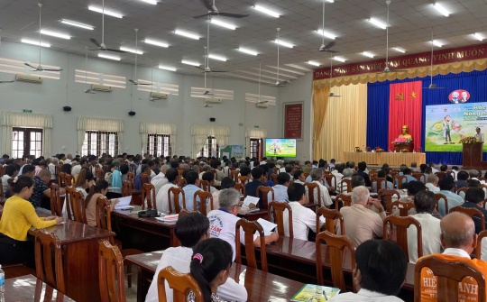 Đạm Phú Mỹ: Đưa “Bác sỹ nông học” về với miền Tây mùa nước nổi