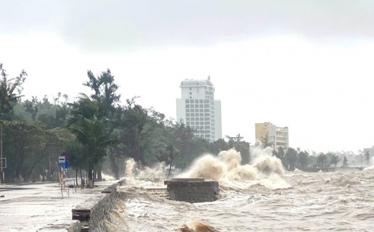 Chủ động ứng phó nguy cơ mưa lũ, lũ ống, lũ quét, sạt lở đất do ảnh hưởng của bão số 11