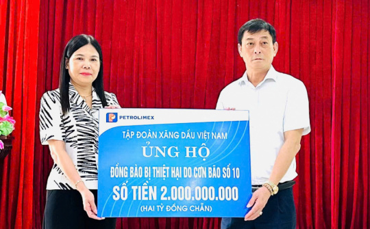 Petrolimex ủng hộ 10 tỷ đồng để khắc phục thiệt hại sau bão số 10 (Bualoi)