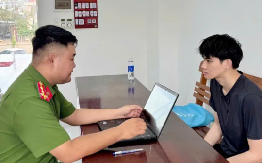 Giả danh nhân viên điện lực lừa đảo cài ứng dụng CSKH chiếm đoạt tiền tỷ: EVNSPC cảnh báo khẩn