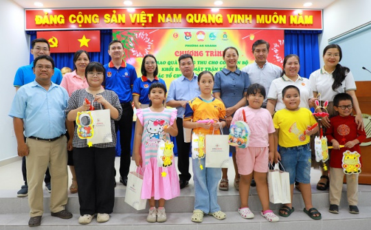 EVNGENCO3 mang Tết Trung thu ấm áp đến với thiếu nhi và trẻ em khó khăn