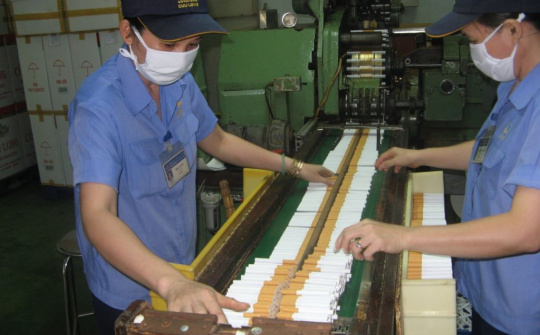 Áp dụng công cụ kiểm soát chất lượng để phân tích lỗi của các máy cuốn điếu đời thấp ở nhà máy thuốc lá tại Việt Nam hiện nay