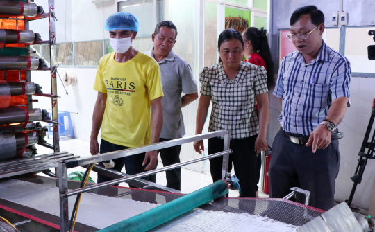 Vĩnh Long: Hiệu quả từ hoạt động khuyến công trong hỗ trợ ứng dụng máy móc tại cơ sở nông thôn