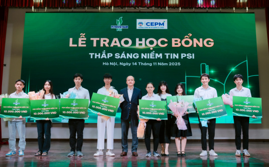Chứng khoán PSI trao học bổng “Thắp sáng niềm tin” & Đồng hành cùng Chung kết Cuộc thi “Đấu trường chứng khoán - The AIvestor 2025”