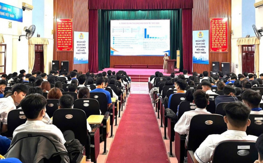 Hải Phòng: Thương mại điện tử mở ra nhiều cơ hội nghề nghiệp cho sinh viên