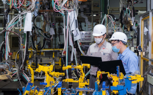 Phấn đấu tăng trưởng GDP quý IV năm 2025 đạt trên 8,4%