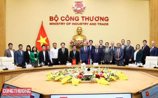 Khai thác tiềm năng hợp tác trong lĩnh vực công nghiệp giữa Việt Nam và Liên bang Nga