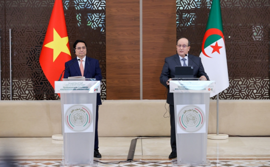 Tuyên bố chung về thiết lập quan hệ Đối tác Chiến lược giữa Việt Nam và Algeria