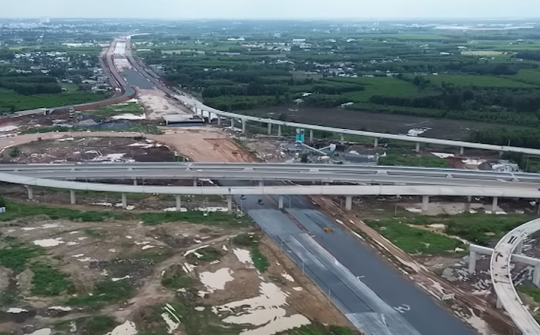 Đẩy nhanh tiến độ 2 dự án đường cao tốc Bến Lức - Long Thành và Biên Hòa - Vũng Tàu