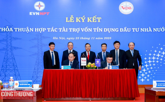 EVNNPT và VDB ký thỏa thuận hợp tác tài trợ vốn tín dụng đầu tư của Nhà nước