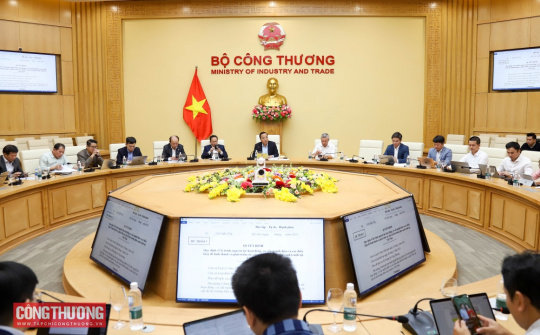 Bộ Công Thương xây dựng quy định về phát triển thị trường điện cạnh tranh tại Việt Nam