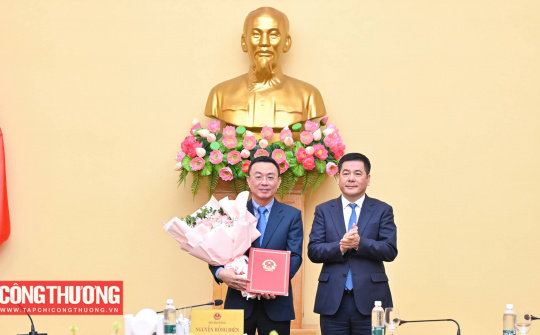 Bộ Công Thương công bố các quyết định về công tác cán bộ