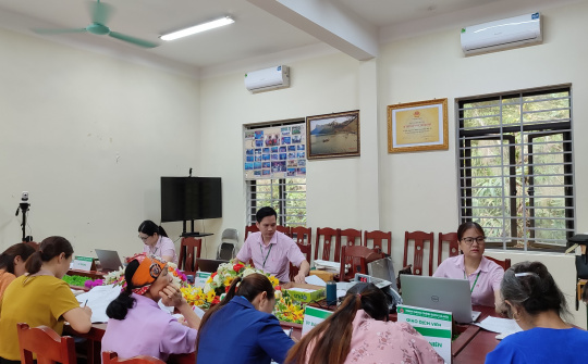 Phòng giao dịch Ngân hàng CSXH Chợ Mới: Thoát nghèo bền vững từ nguồn tín dụng chính sách