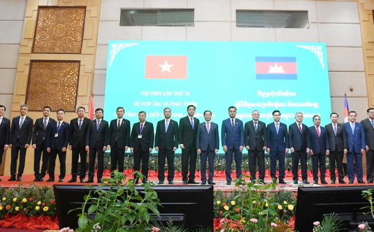 Hợp tác kinh tế, thương mại, đầu tư Việt Nam - Campuchia tăng trưởng tích cực