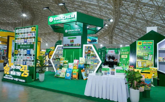 Vinachem nhận Giải thưởng “Không gian trưng bày tiêu biểu” tại Hội chợ Mùa Thu 2025