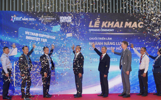 Triển lãm HVACR Vietnam 2025: EVNHCMC giới thiệu các giải pháp năng lượng thông minh