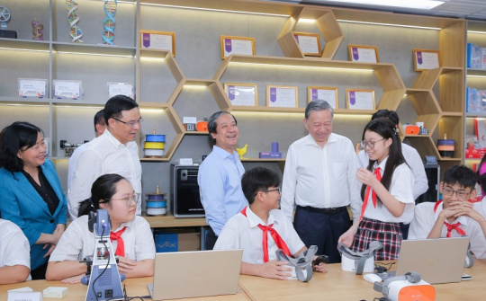 STEM Innovation Petrovietnam: Thắp sáng “nguồn năng lượng tri thức” cho tương lai đất nước