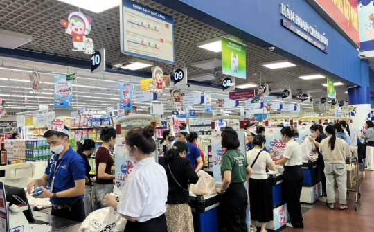 Gia Lai: Bảo đảm nguồn cung hàng hóa thiết yếu ứng phó bão số 13