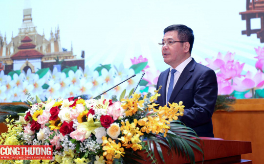 Khai mạc Hội nghị hợp tác phát triển thương mại biên giới Việt Nam - Lào lần thứ XIII