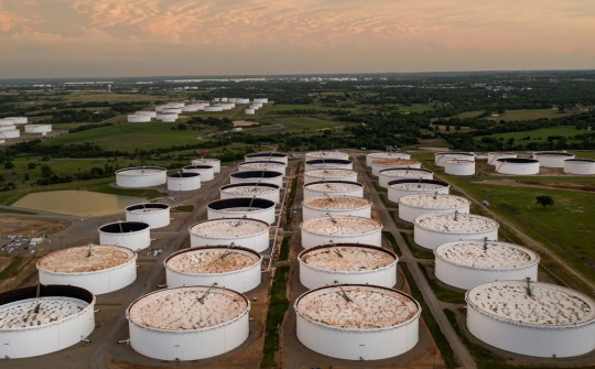 Giá xăng dầu hôm nay 10/12: Chờ đợi báo cáo thị trường dầu mỏ tháng 12 của IEA