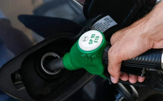 Bãi bỏ lộ trình áp dụng tỷ lệ phối trộn nhiên liệu sinh học với nhiên liệu truyền thống theo Quyết định 53/2012/QĐ-TTg